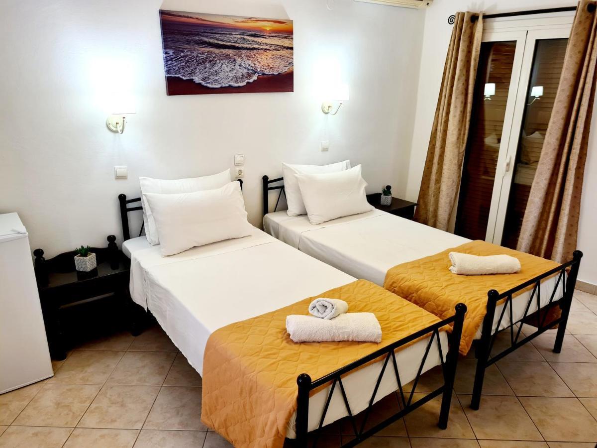 Avra Rooms Karpatos Zewnętrze zdjęcie