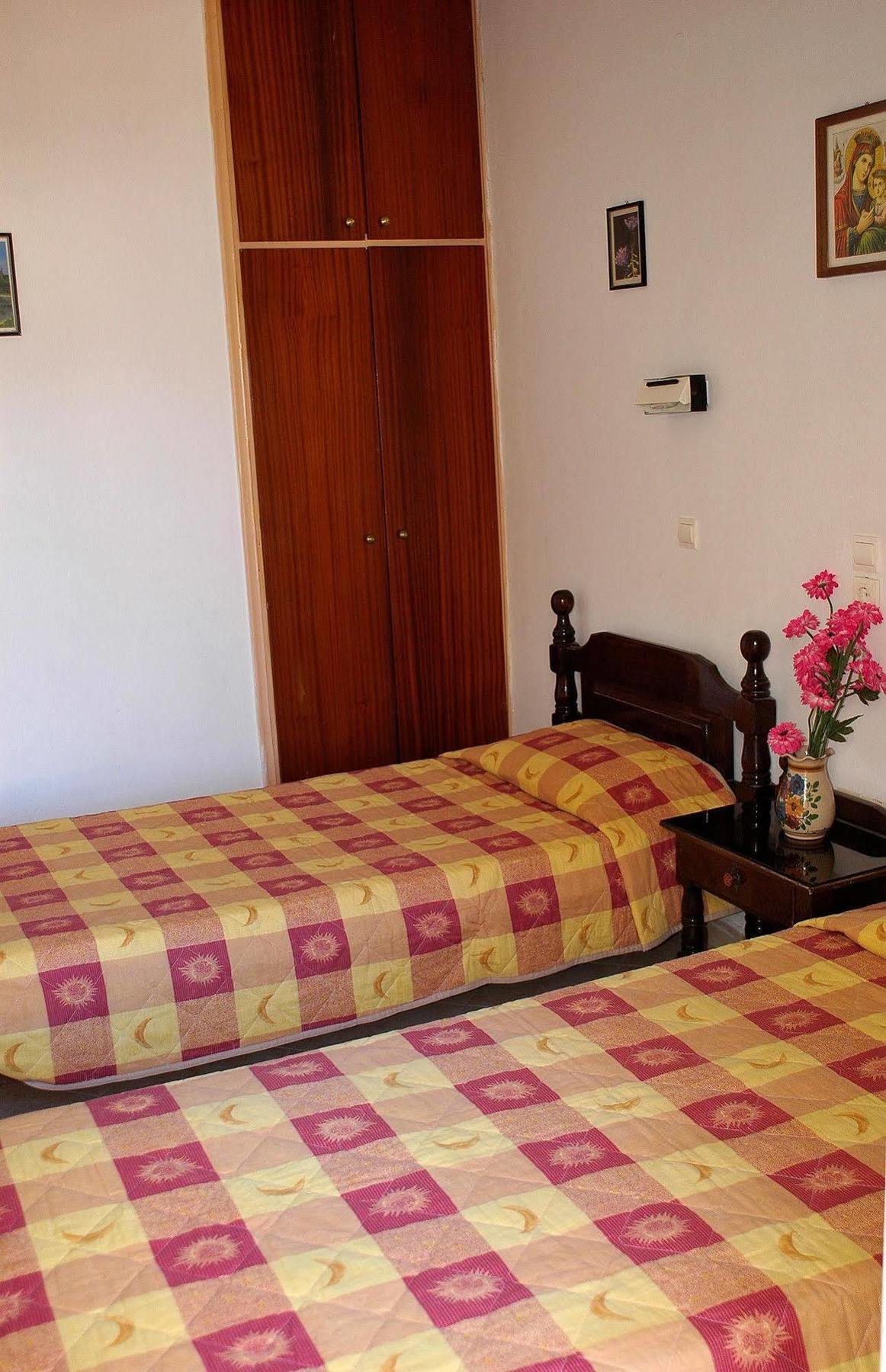 Avra Rooms Karpatos Zewnętrze zdjęcie